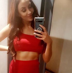 Meet your Posher, Nina